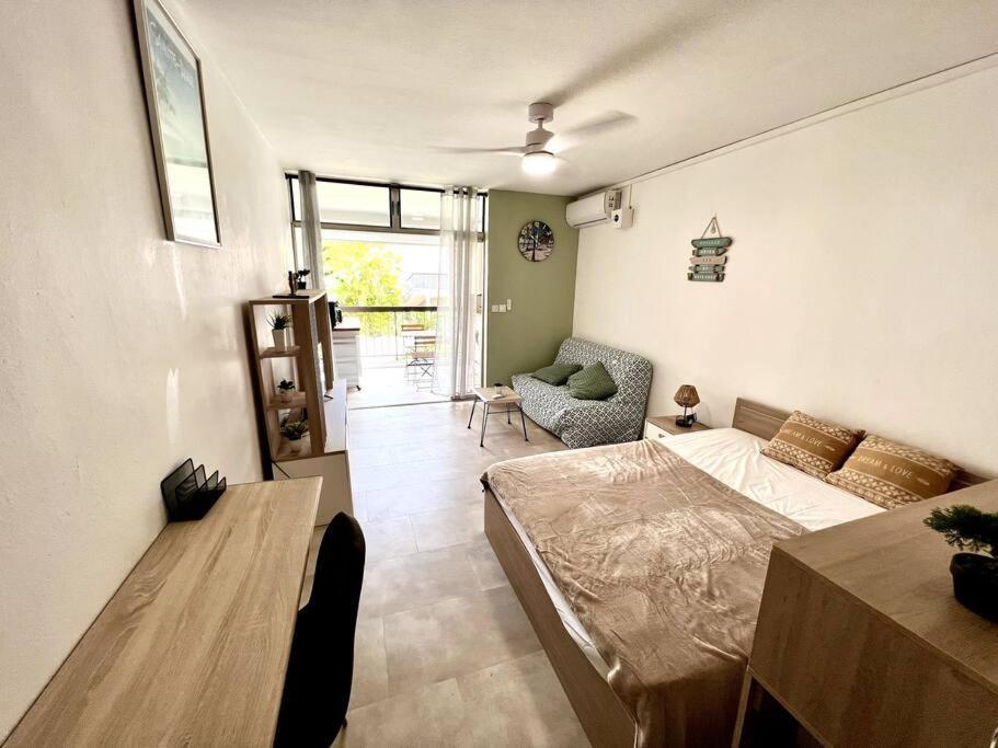 לה גוסייר Studio Confort Pres Des Plages מראה חיצוני תמונה