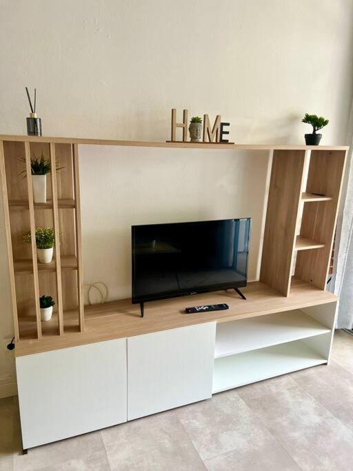 לה גוסייר Studio Confort Pres Des Plages מראה חיצוני תמונה